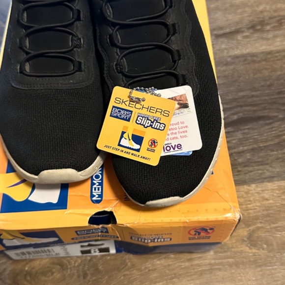 Sketchers slip in bobs - Picture 2 of 6